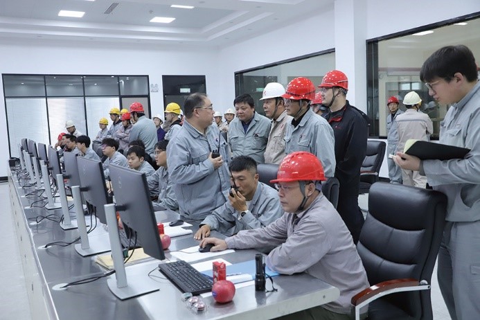 十二月份 江能 烘炉